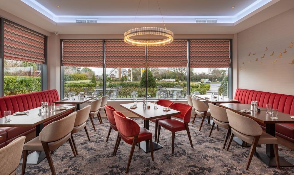 Carlton Dublin Airport 4*
