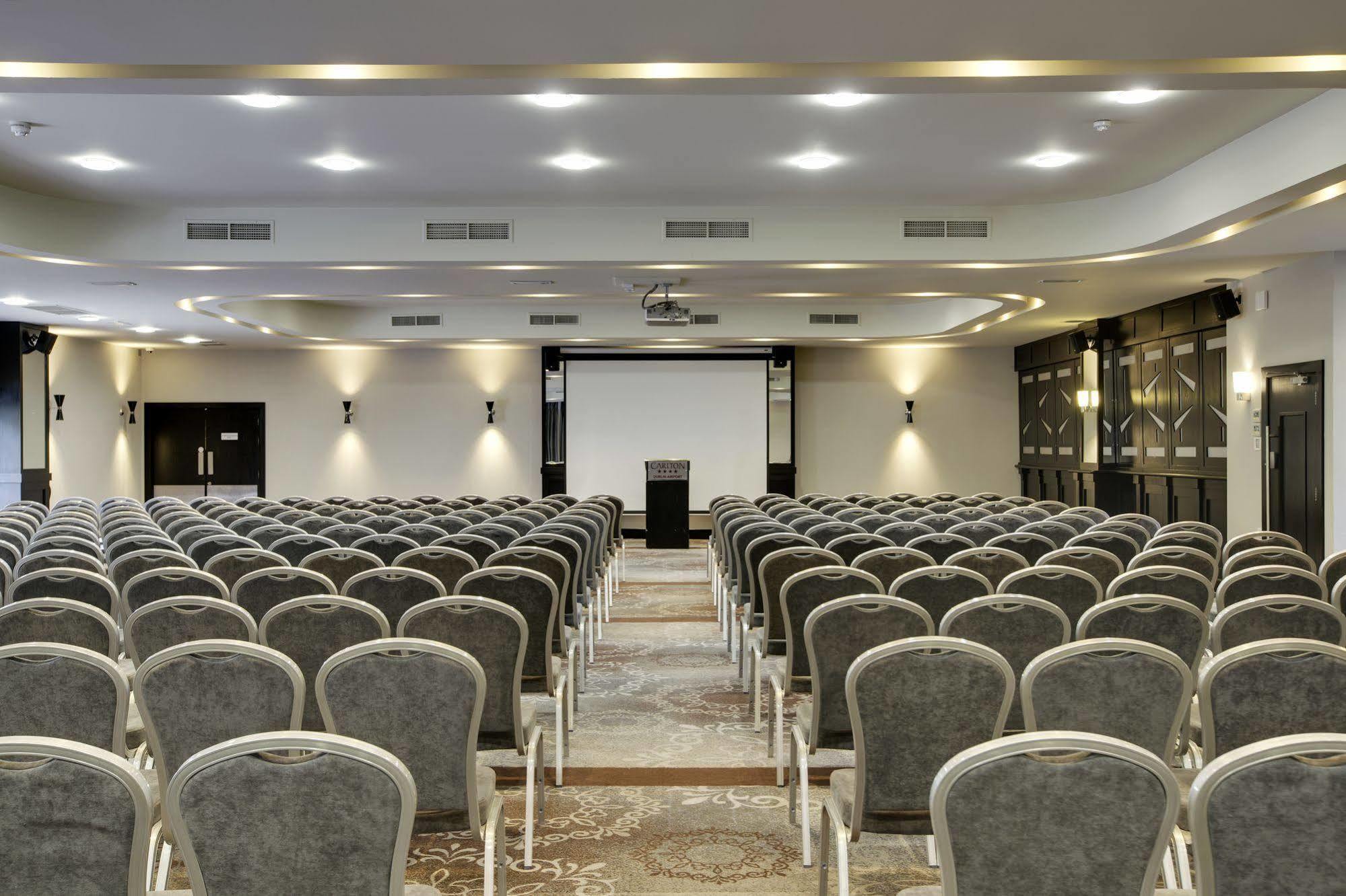 Carlton Dublin Airport Hotel Cloghran